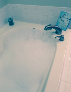 Leaving Time, reading