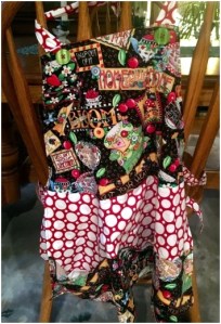Christmas apron, mary engelbreit, apron