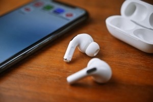 earbuds, meditation, Image by ai subarasiki from Pixabay 